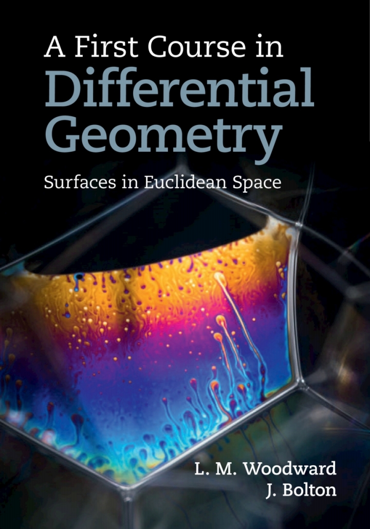 A First Course in Differential Geometry: Surfaces in Euclidean Space